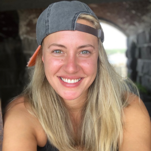 Meet your Posher, Laura - Picture 13 of 16